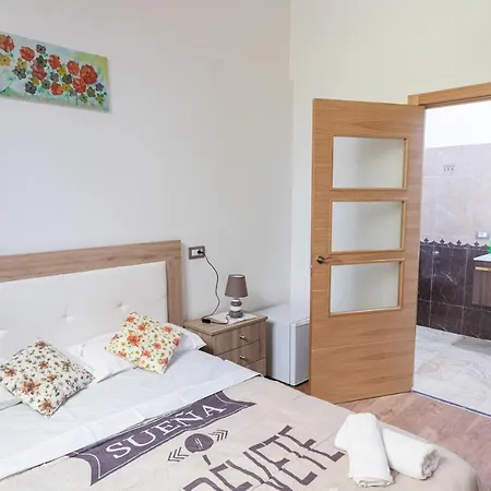 Santa Ana Guest house