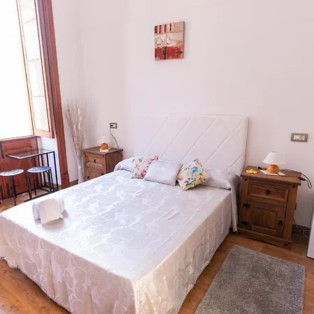 Santa Ana Guest house